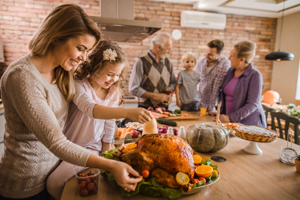 Holiday thank you to employees